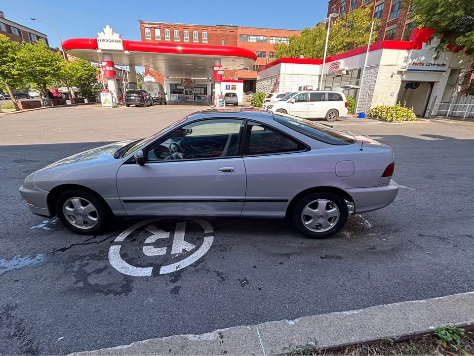 1997 Acura Integra 3rd Gen - Image 2 of 14
