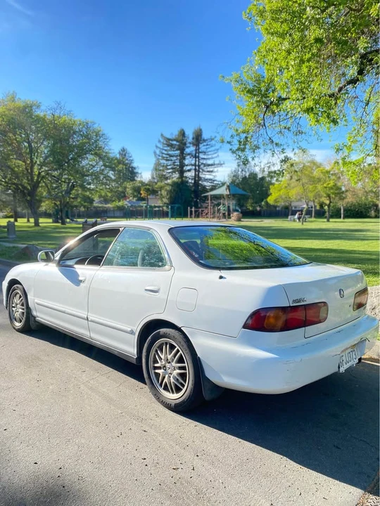 1997 Acura Integra 3rd Gen - Image 5 of 16