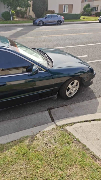 1997 Acura Integra 3rd Gen - Image 2 of 7