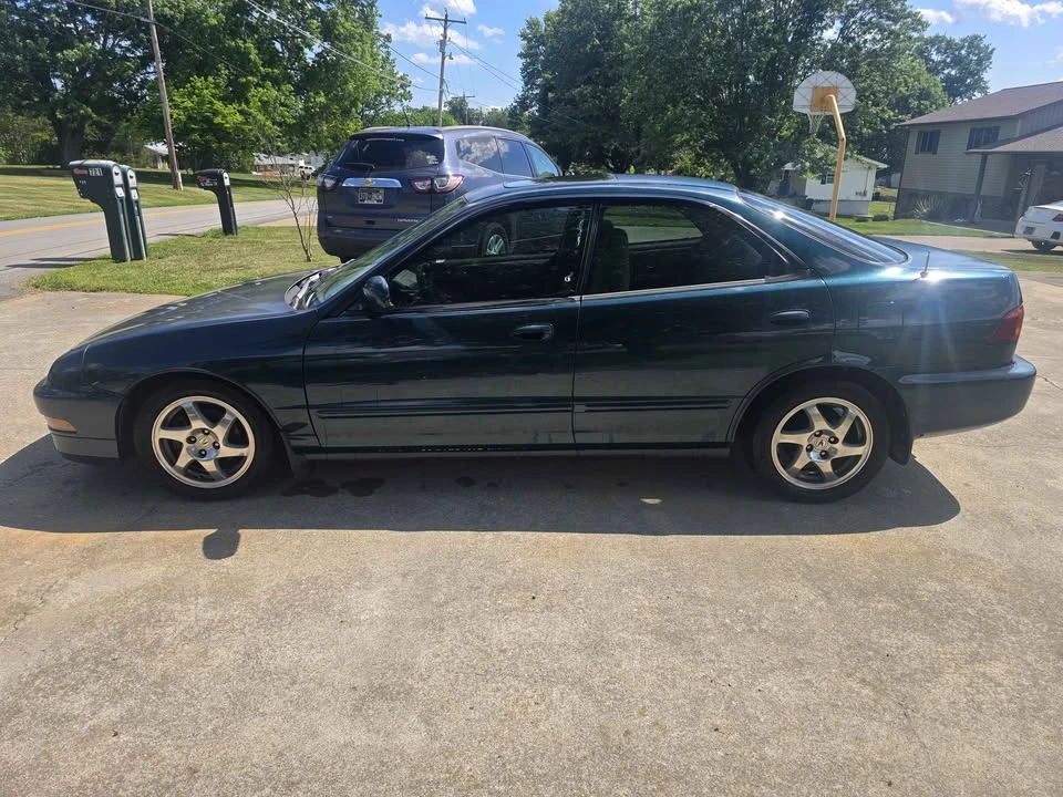 1997 Acura Integra 3rd Gen - Image 2 of 14