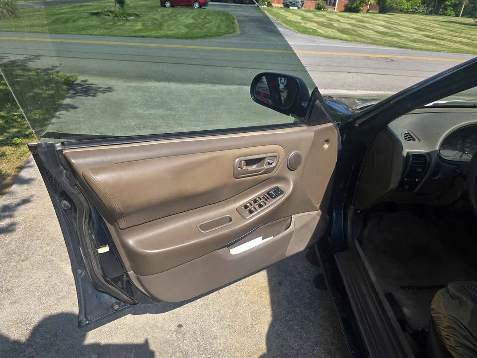 1997 Acura Integra 3rd Gen - Image 5 of 14