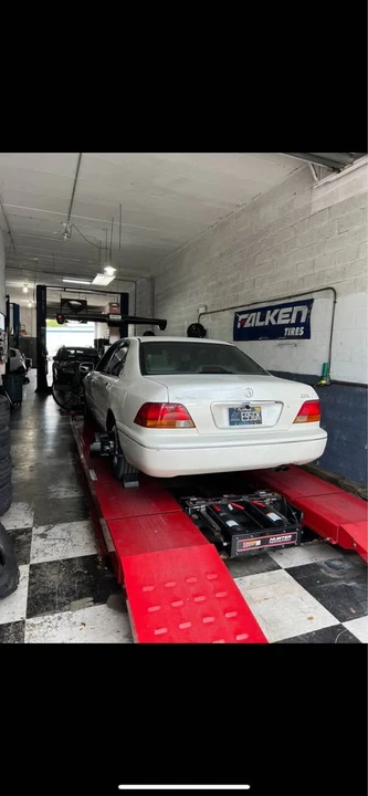 1997 Acura RL 1st Gen - Image 3 of 6