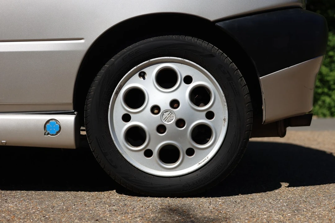 1997 Alfa Romeo 145 Quadrifoglio - Image 14 of 30