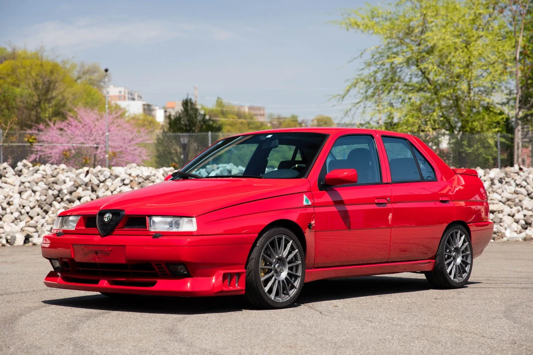 1997 Alfa Romeo 155 - Image 19 of 31