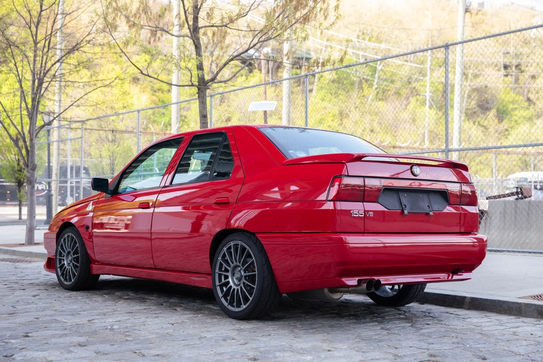 1997 Alfa Romeo 155 - Image 13 of 31