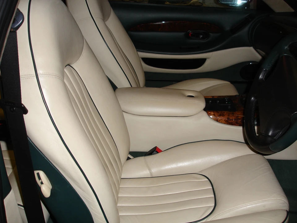1997 Aston Martin DB7 - Image 7 of 11