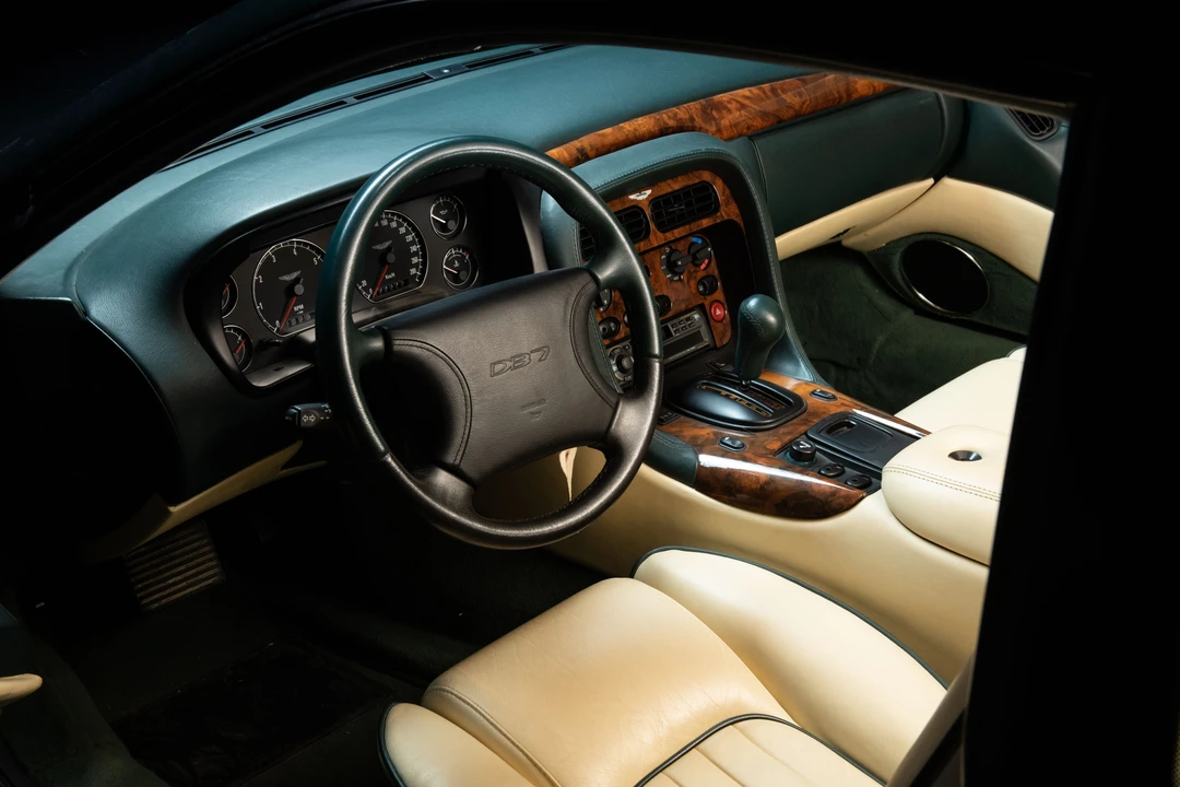 1997 Aston Martin DB7 - Image 17 of 31
