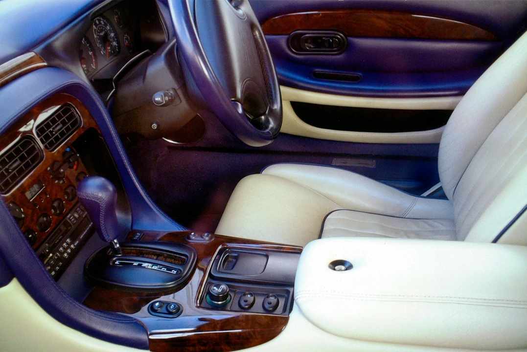 1997 Aston Martin DB7 - Image 2 of 2