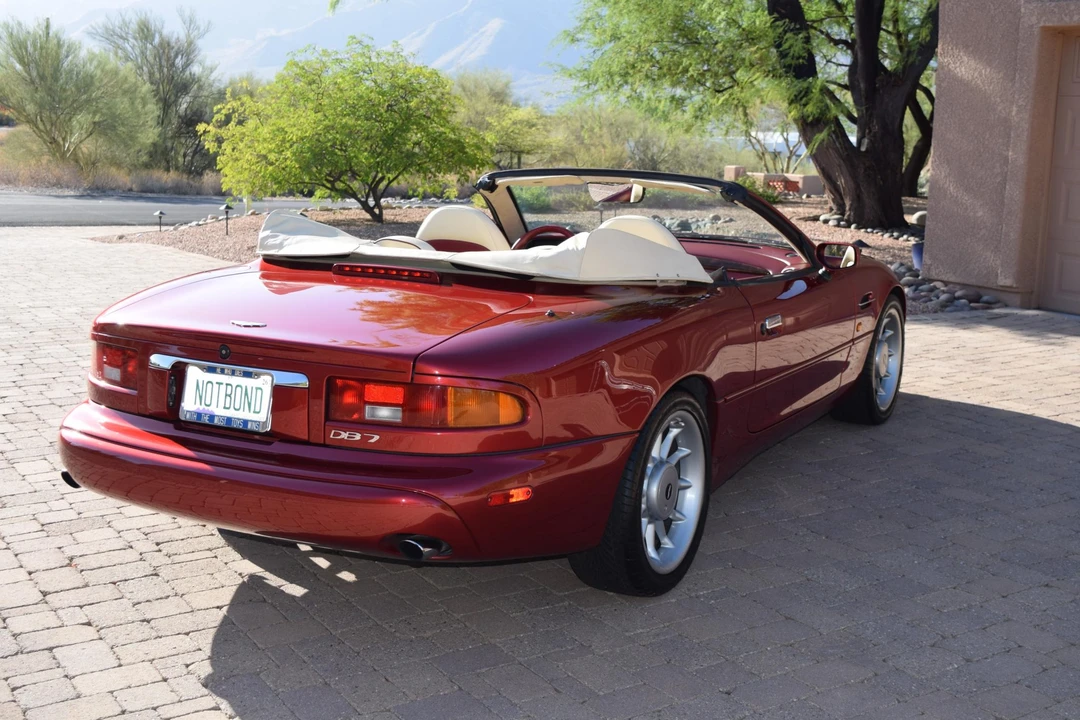 1997 Aston Martin DB7 - Image 17 of 31