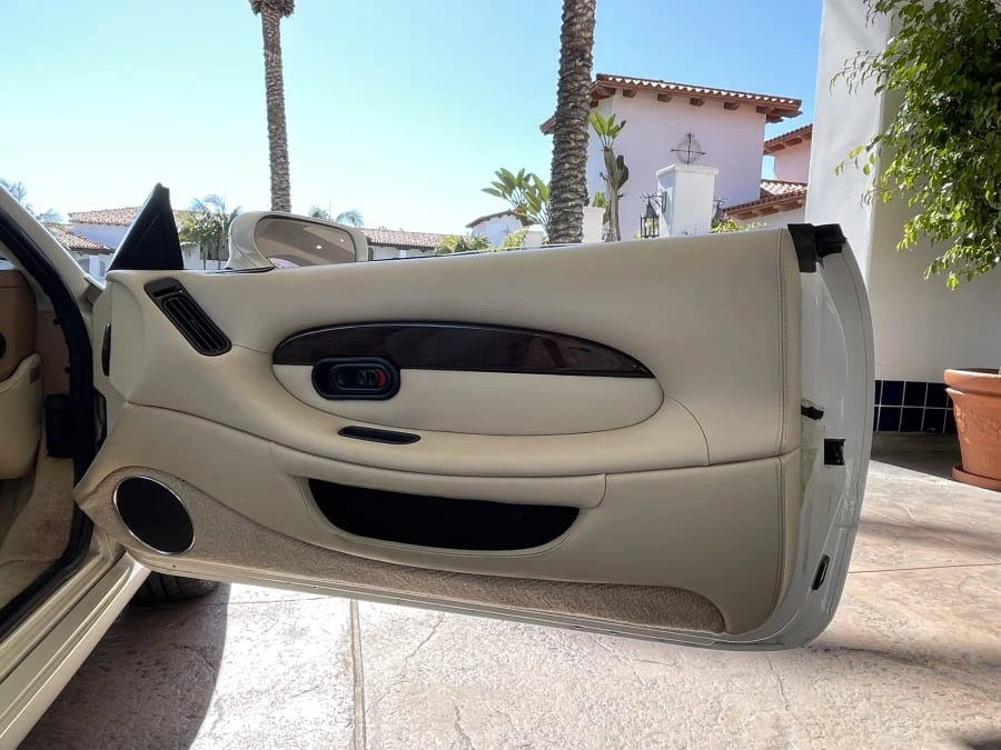 1997 Aston Martin DB7 - Image 11 of 17