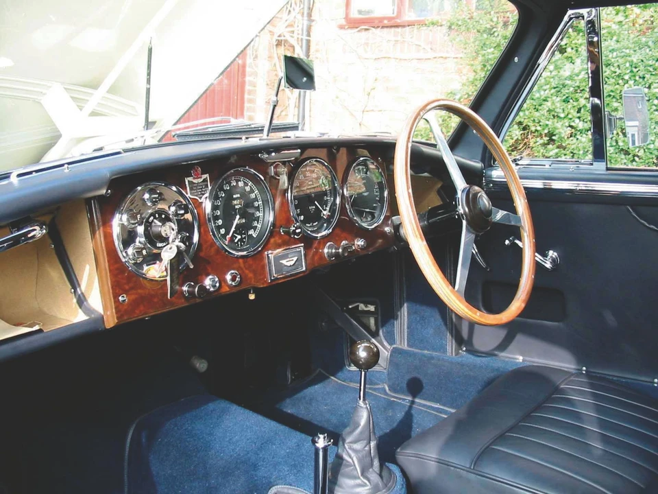 1997 Aston Martin DB7 - Image 2 of 2