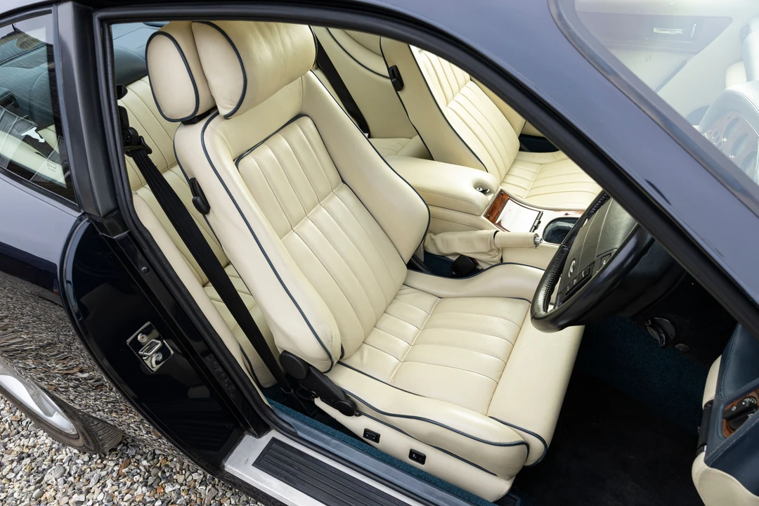 1997 Aston Martin V8 Coupe - Image 10 of 31