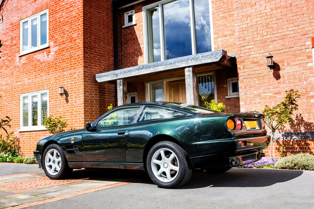1997 Aston Martin V8 Coupe - Image 20 of 30