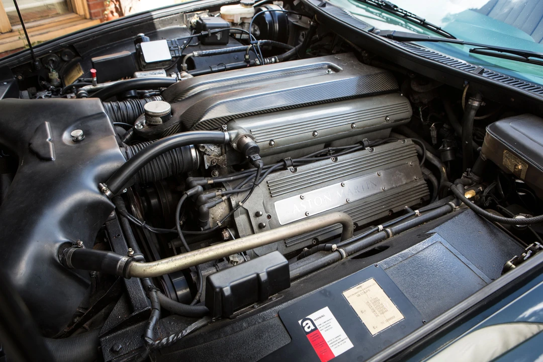 1997 Aston Martin V8 Coupe - Image 22 of 30