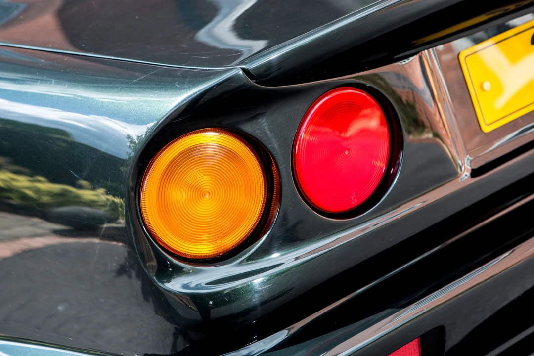 1997 Aston Martin V8 Coupe - Image 9 of 30