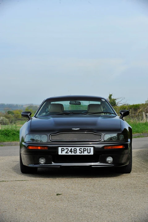 1997 Aston Martin V8 Coupe - Image 5 of 18