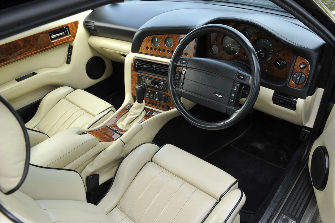 1997 Aston Martin V8 Coupe - Image 3 of 18