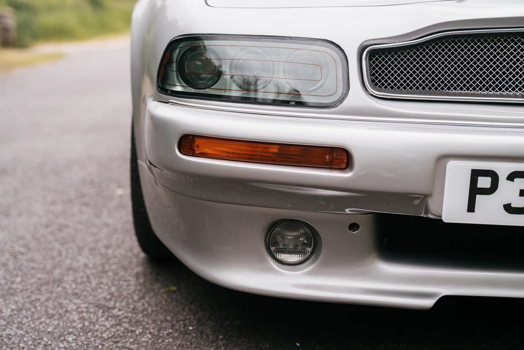 1997 Aston Martin V8 Coupe - Image 14 of 31