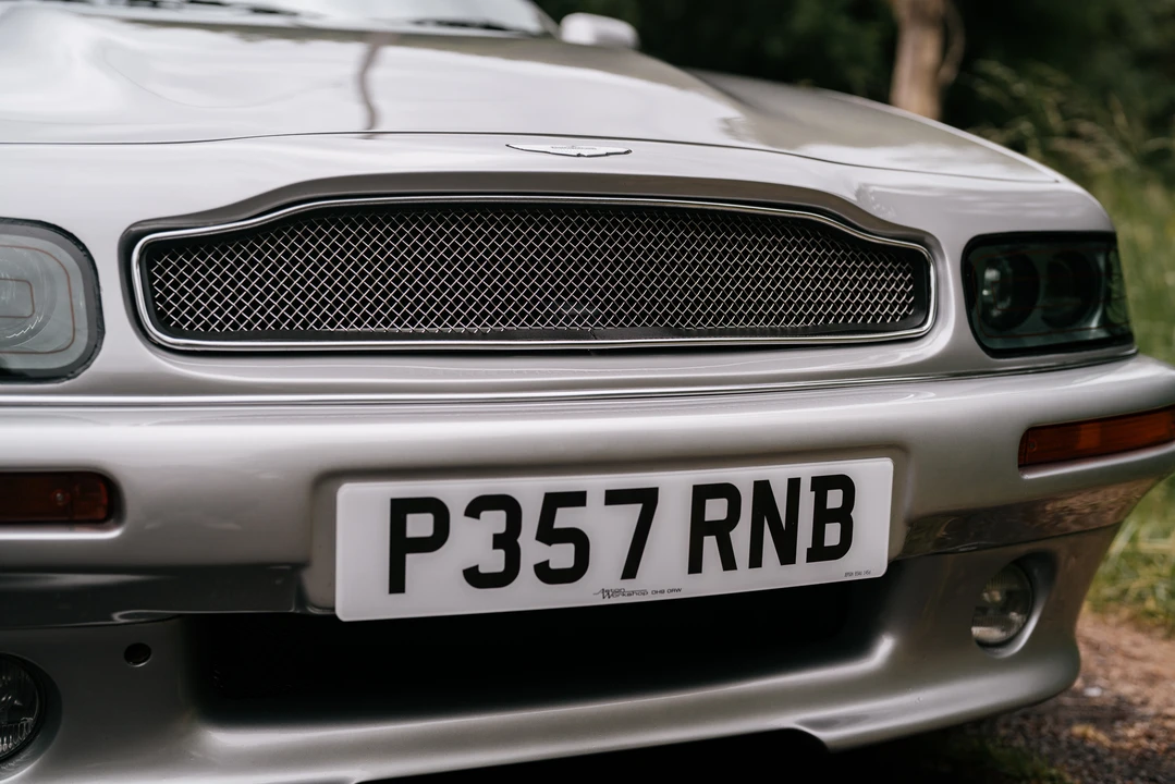1997 Aston Martin V8 Coupe - Image 15 of 31