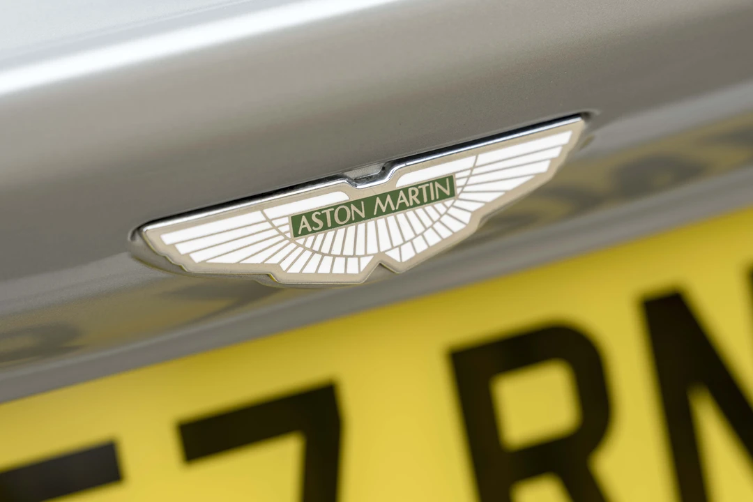 1997 Aston Martin V8 Coupe - Image 15 of 31