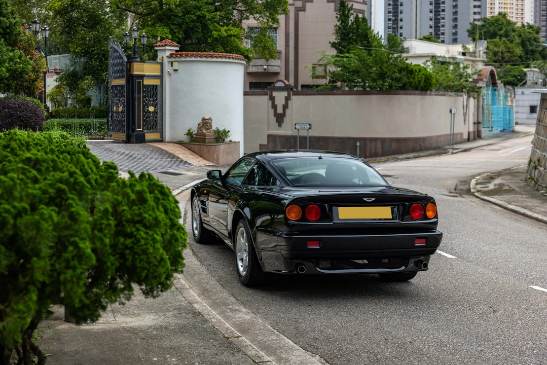 1997 Aston Martin Vantage (1993-2000) - Image 12 of 31