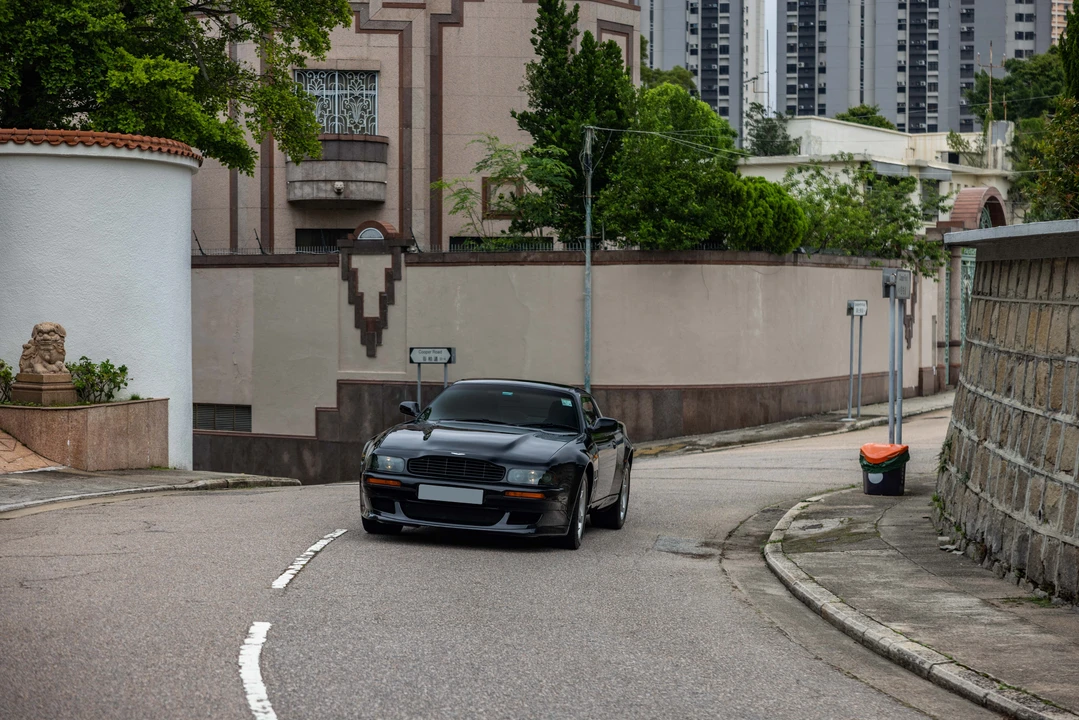 1997 Aston Martin Vantage (1993-2000) - Image 13 of 31