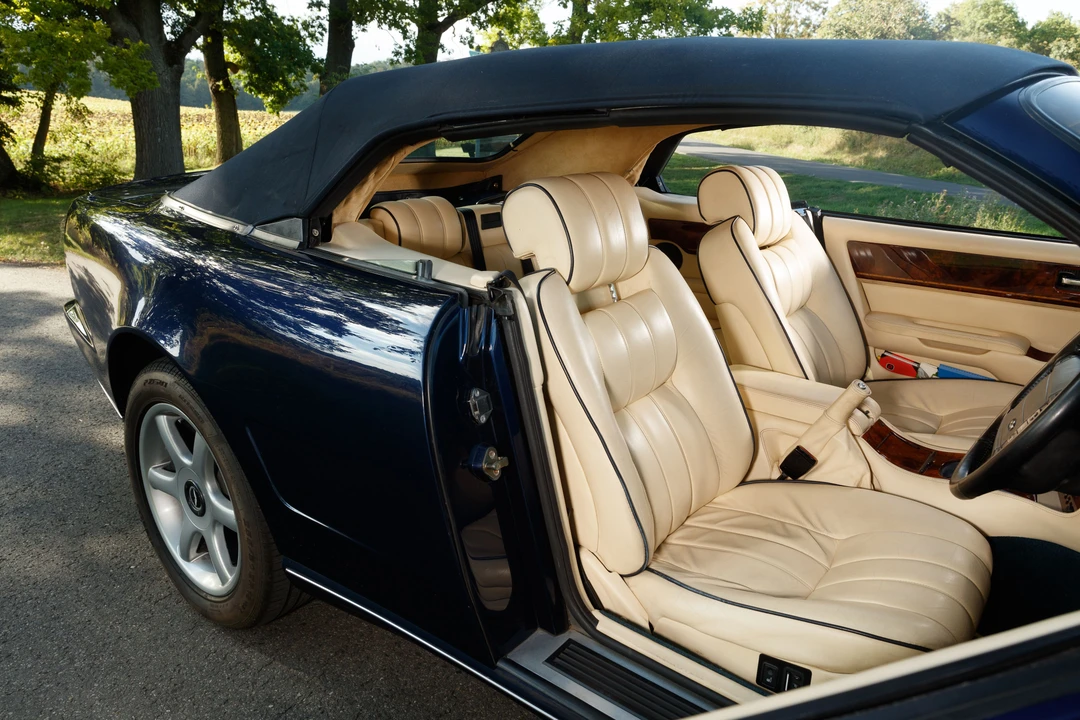 1997 Aston Martin Virage & V8 & Vantage - Image 20 of 31