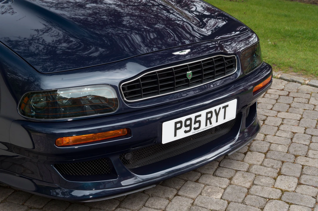 1997 Aston Martin Vantage (1993-2000) - Image 2 of 29