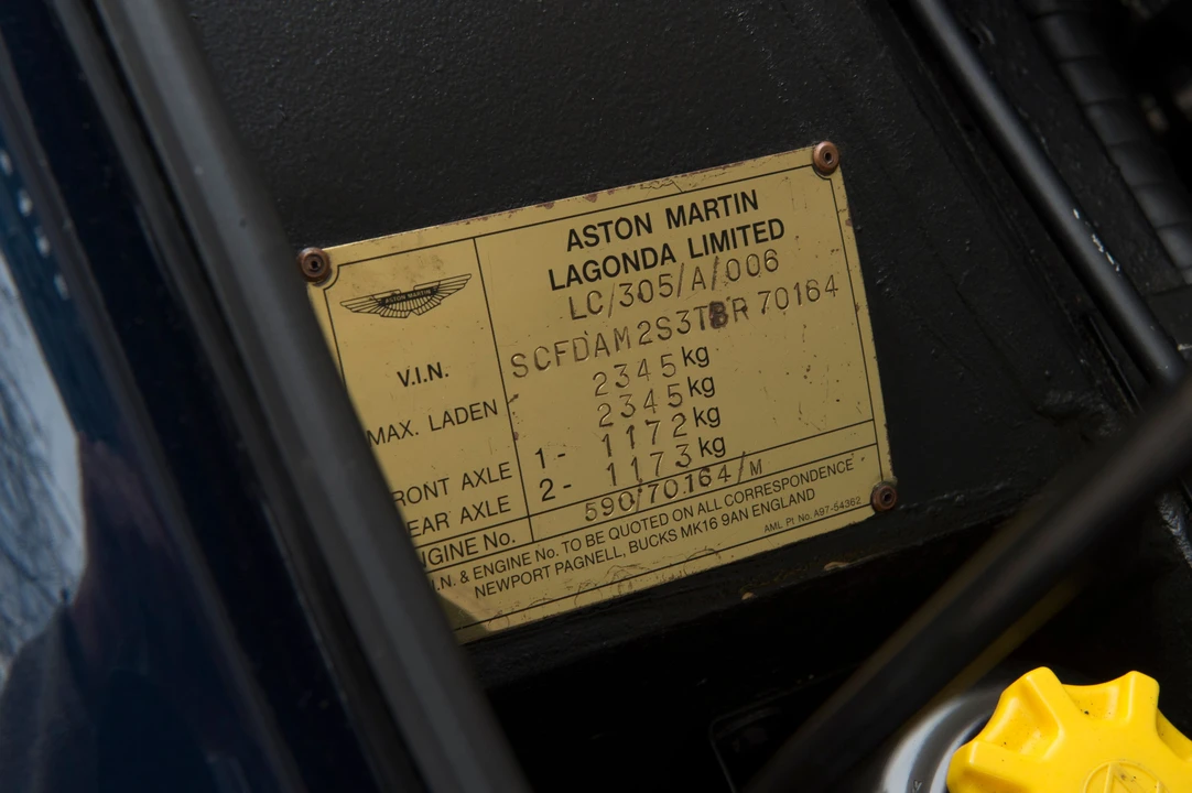 1997 Aston Martin Vantage (1993-2000) - Image 9 of 29