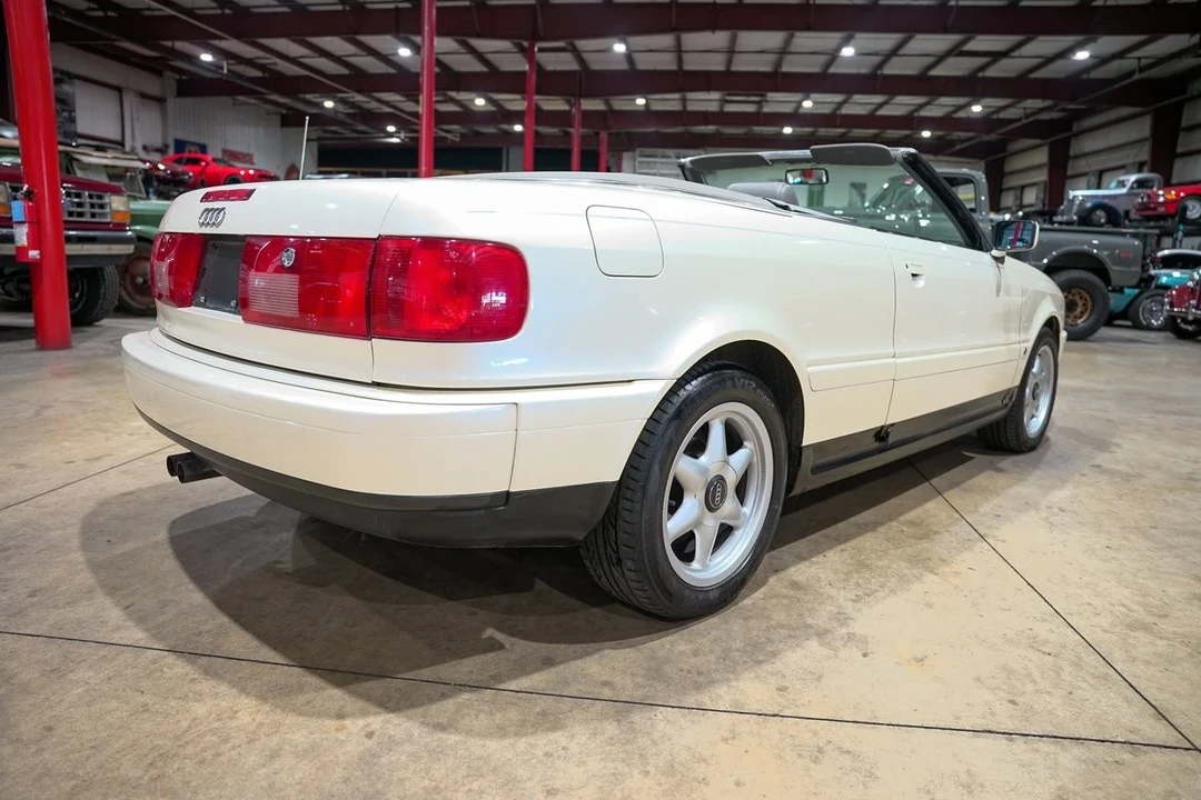 1997 Audi Coupe & Cabriolet - Image 8 of 12