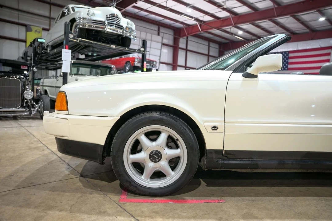 1997 Audi Coupe & Cabriolet - Image 3 of 12