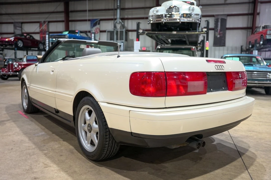 1997 Audi Coupe & Cabriolet - Image 6 of 12