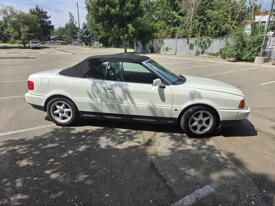 1997 Audi Coupe & Cabriolet - Image 2 of 11
