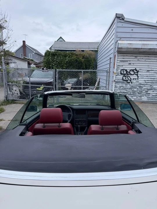 1997 Audi Coupe & Cabriolet - Image 8 of 9