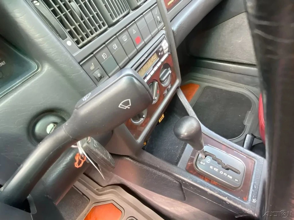 1997 Audi Coupe & Cabriolet - Image 16 of 21