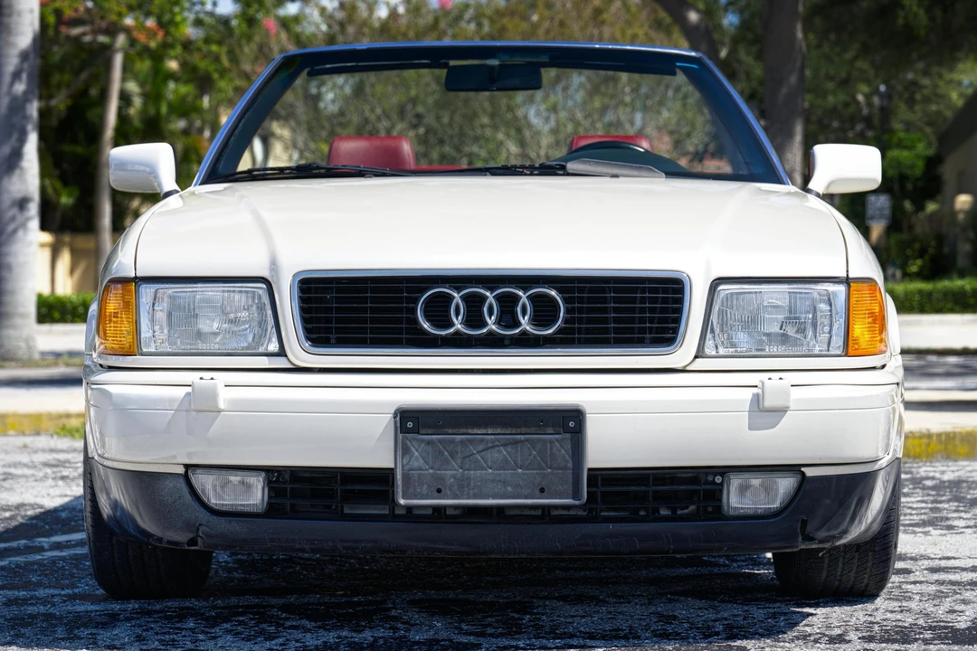 1997 Audi Coupe & Cabriolet - Image 2 of 31