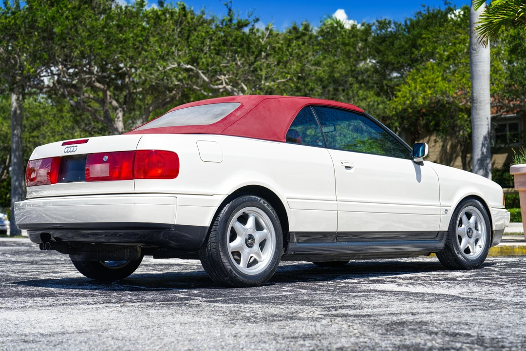 1997 Audi Coupe & Cabriolet - Image 24 of 31
