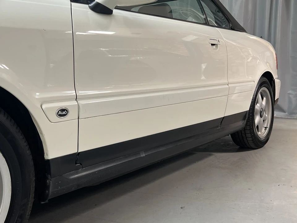 1997 Audi Coupe & Cabriolet - Image 26 of 31
