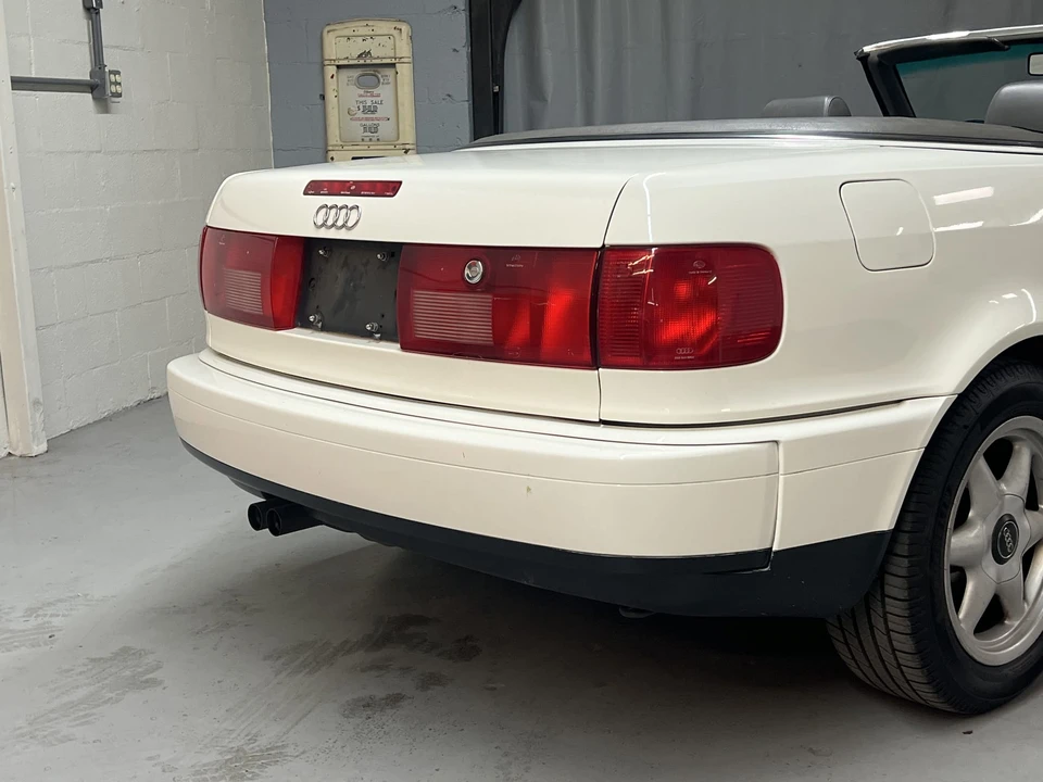 1997 Audi Coupe & Cabriolet - Image 30 of 31