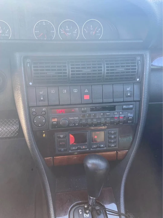 1997 Audi C4 A6 - Image 10 of 16