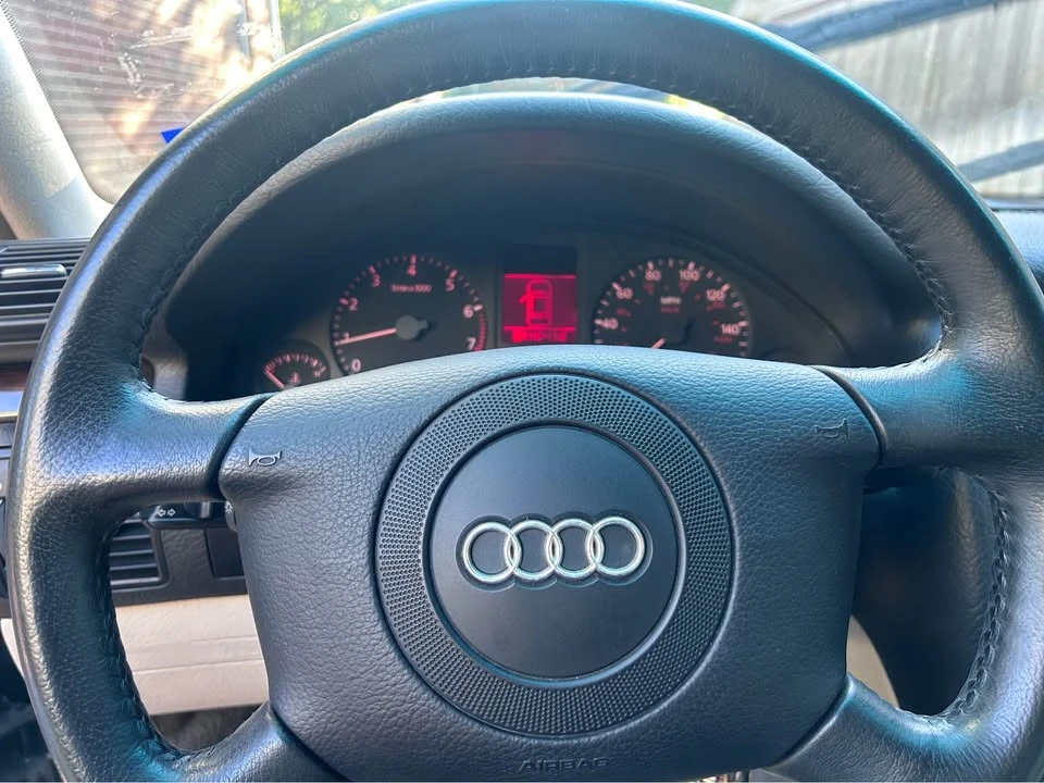 1997 Audi D2 A8 - Image 7 of 12