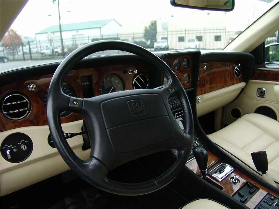 1997 Bentley Azure 1st Gen - Image 3 of 3