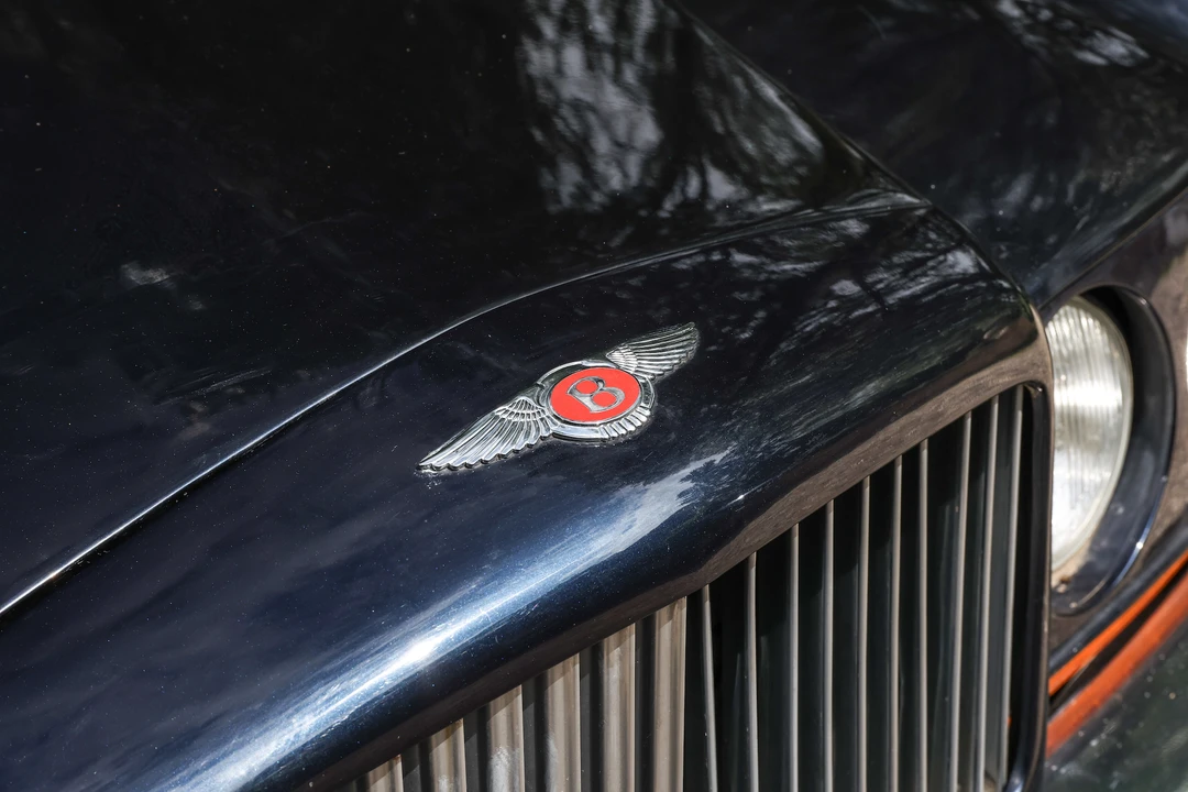 1997 Bentley Azure 1st Gen - Image 16 of 17