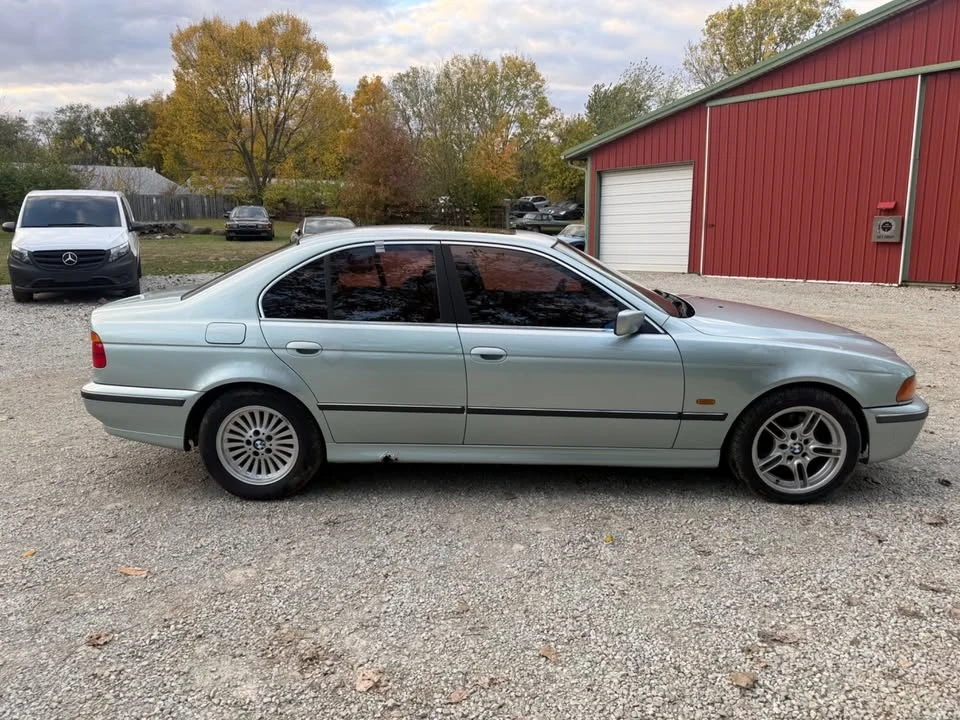 1997 BMW E39 540i - Image 4 of 20