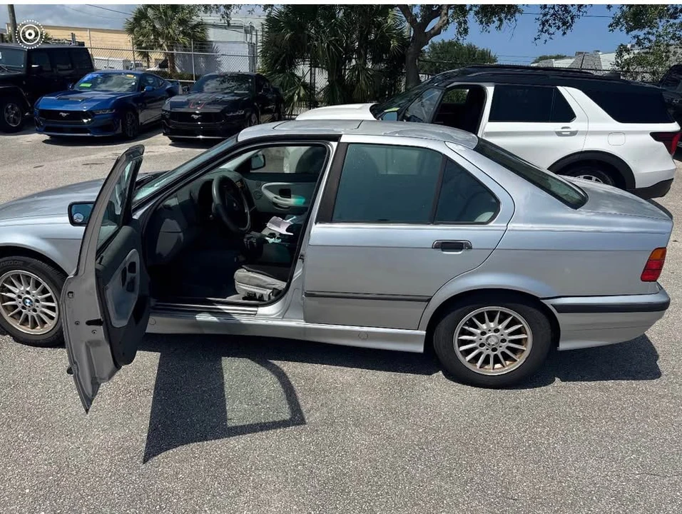 1997 BMW E36 3 Series - Image 3 of 5