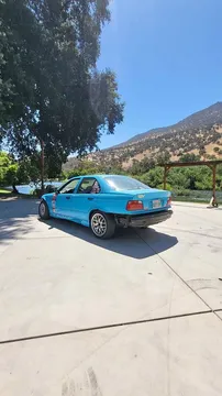 1997 BMW 3 Series 328i Sedan 4D
