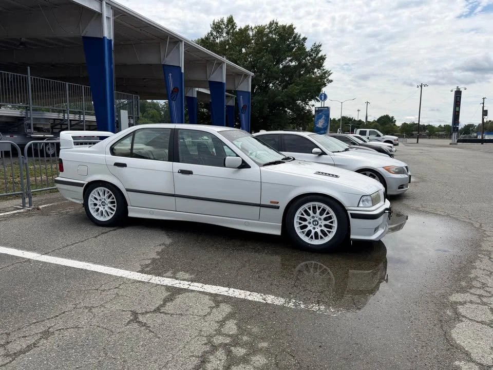1997 BMW E36 3 Series - Image 3 of 4