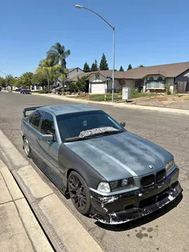 1997 BMW 3 Series 328i Sedan 4D