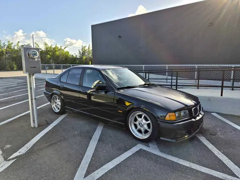 1997 BMW 3 Series 328i Sedan 4D