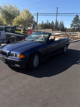 1997 BMW 318i Convertible